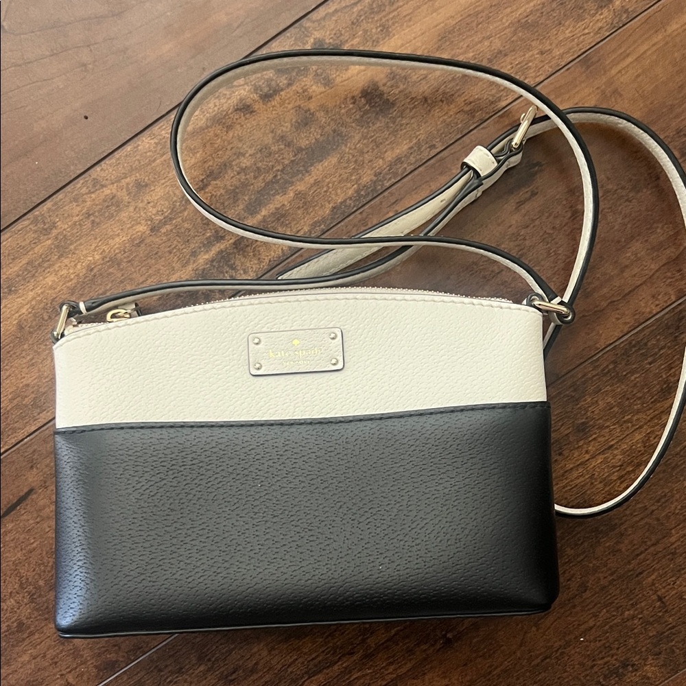 Kate Spade Two-Tone Black and Cream Crossbody Bag